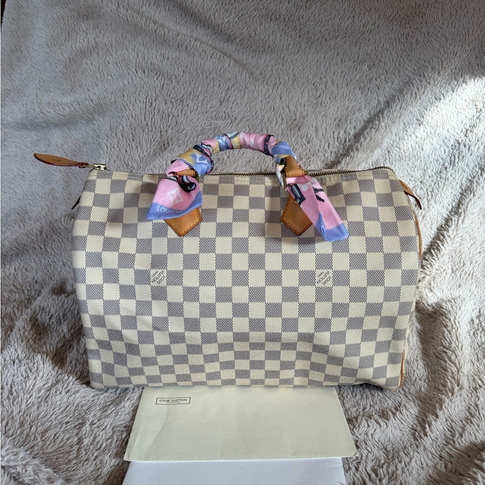 Louis Vuitton Damier Azur Speedy 35